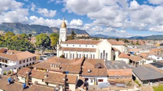 337927_BLU Radio // Municipio de Cajicá - Foto: Extrategia