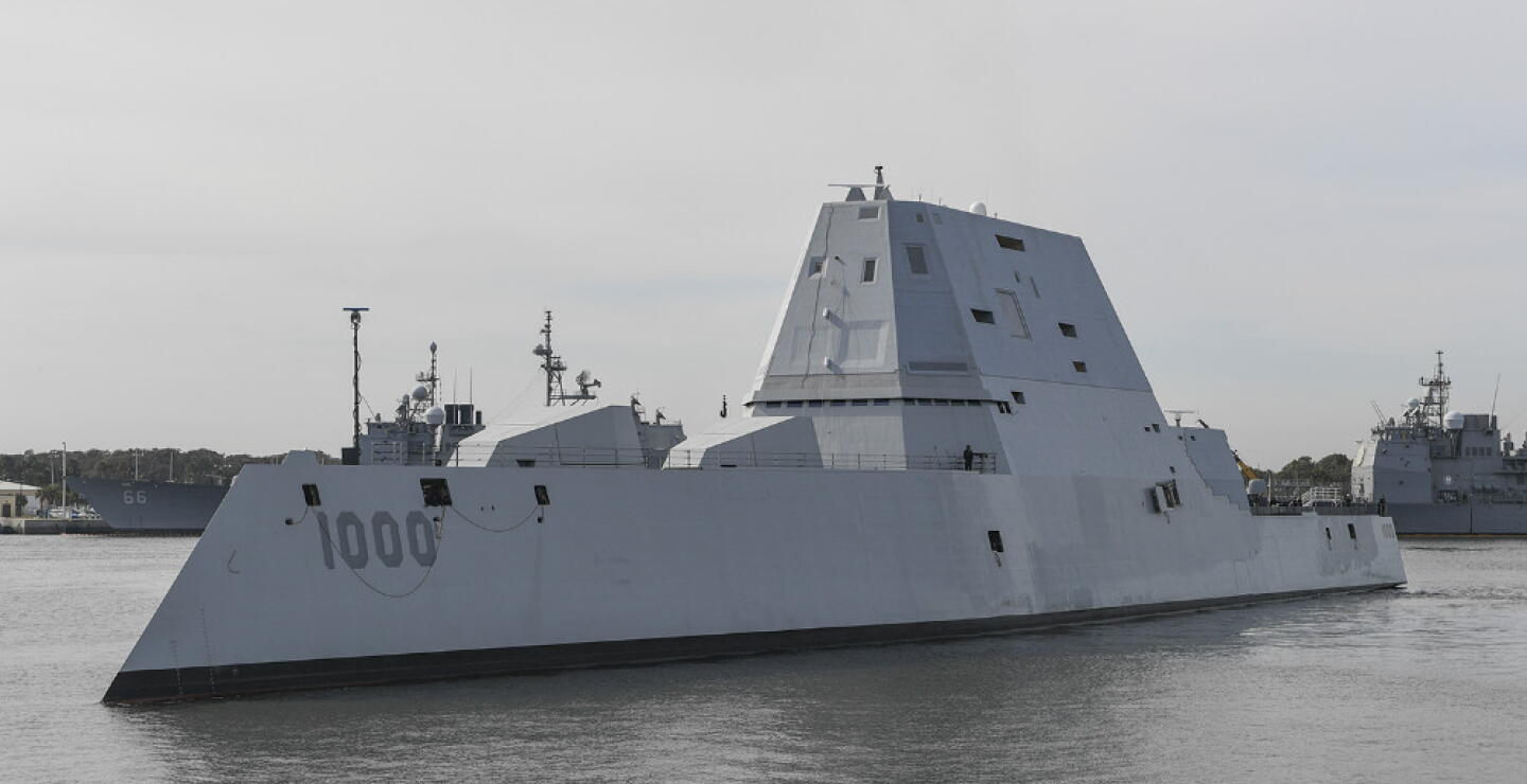 273684_USS Zumwalt - AFP