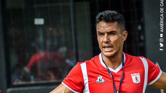 Lucas González, exentrenador del América de Cali. Lucas González, exentrenador del América de Cali.