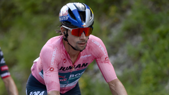 Primoz Roglic (Red Bull Bora Hansgrohe) perdió la 'maglia rosa' en la etapa 8 del Giro de Italia 2025