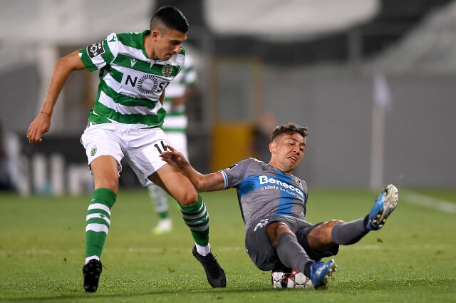 338244_sporting_lisboa_guimaraes_040620_afp_e.jpg