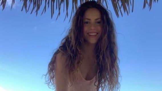 Cambio de look de Shakira.jpg Cambio de look de Shakira.jpg