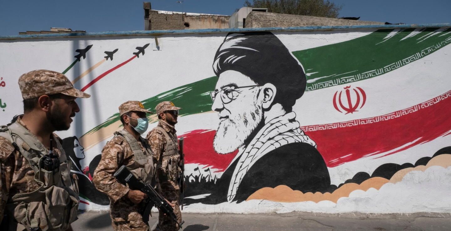 Colombia anuncia que rompe relaciones diplomáticas con Irán