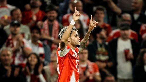 Luis Díaz en su debut en la Bundesliga con Bayern Múnich. 