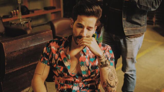 Charly Flow pensando qué pasará con Yeimy Montoya Charly Flow pensando qué pasará con Yeimy Montoya