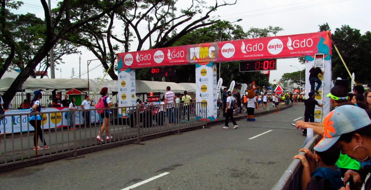 El campeón de los 21K, modalidad reina de la carrera, fue Felipe Osorio Bustamante con 01:15:49. La ganadora en esta misma categoría por parte de las mujeres fue Paola Fierro en 01:28:34.
