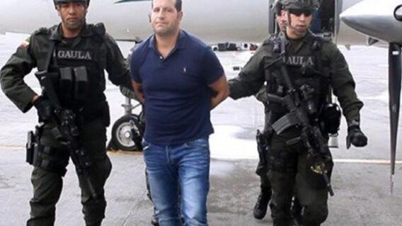 281125_En el aeropuerto de Cali fue capturado el considerado zar del oro alias ‘Sam’. Foto Cortesía.