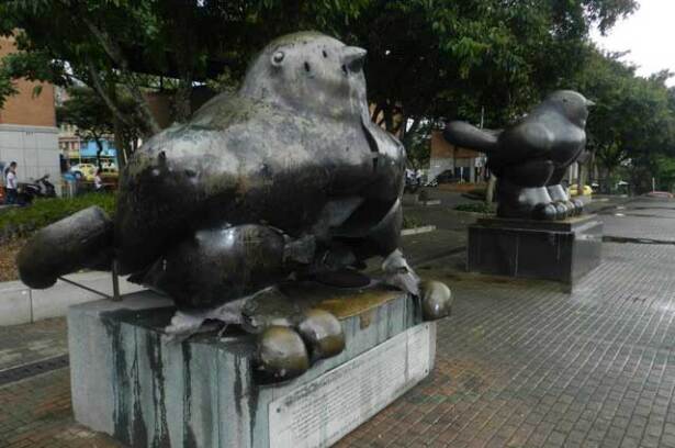 160215esculturasbotero.jpg