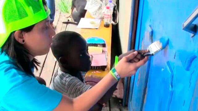 Más de 400 voluntarios embellecieron las playas de Juanchaco para visitantes 