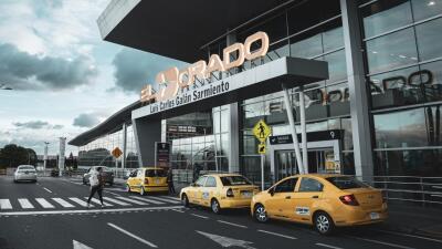 Aeropuerto El Dorado tiene siete nuevas posiciones de parqueo y mejoras clave en infraestructura Aeropuerto El Dorado tiene siete nuevas posiciones de parqueo y mejoras clave en infraestructura