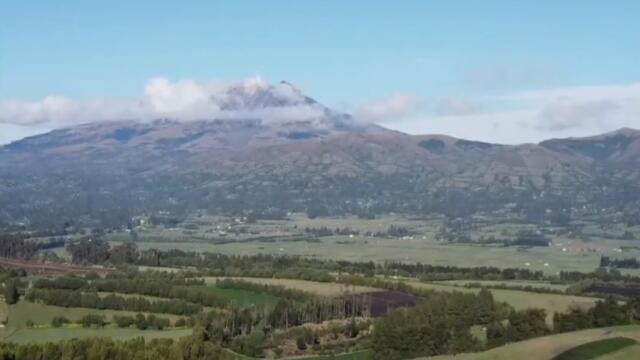 ¿A qué se debe el cambio de temperatura en el volcán Nevado del Ruiz? ¿A qué se debe el cambio de temperatura en el volcán Nevado del Ruiz?