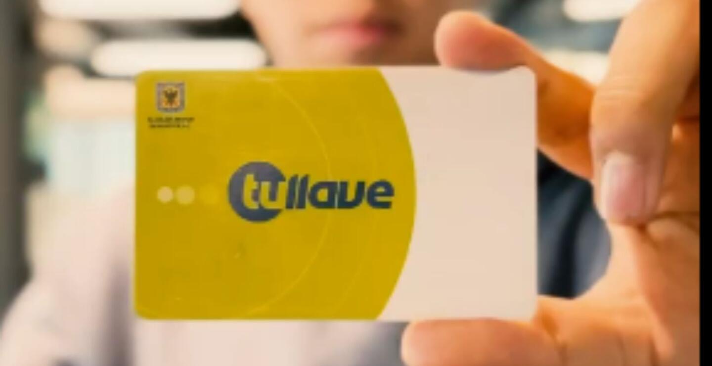 ¿Cuáles son los beneficios de la tarjeta TuLlave para estudiantes? Al personalizar la tarjeta TuLlave adquieres distintos beneficios