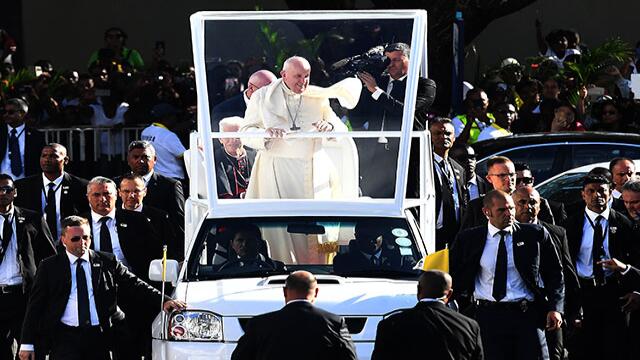 Papa Francisco alerta a los jóvenes sobre la droga en su homilía en Isla Mauricio