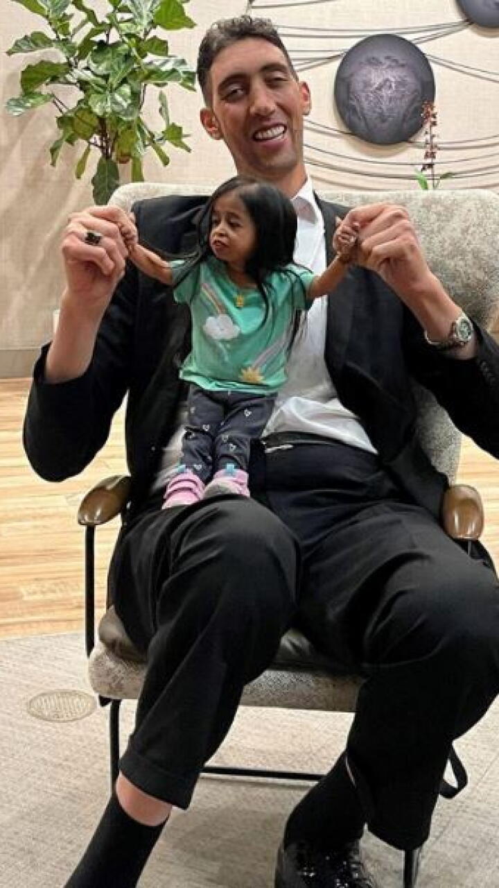 el hombre mas alto del mundo