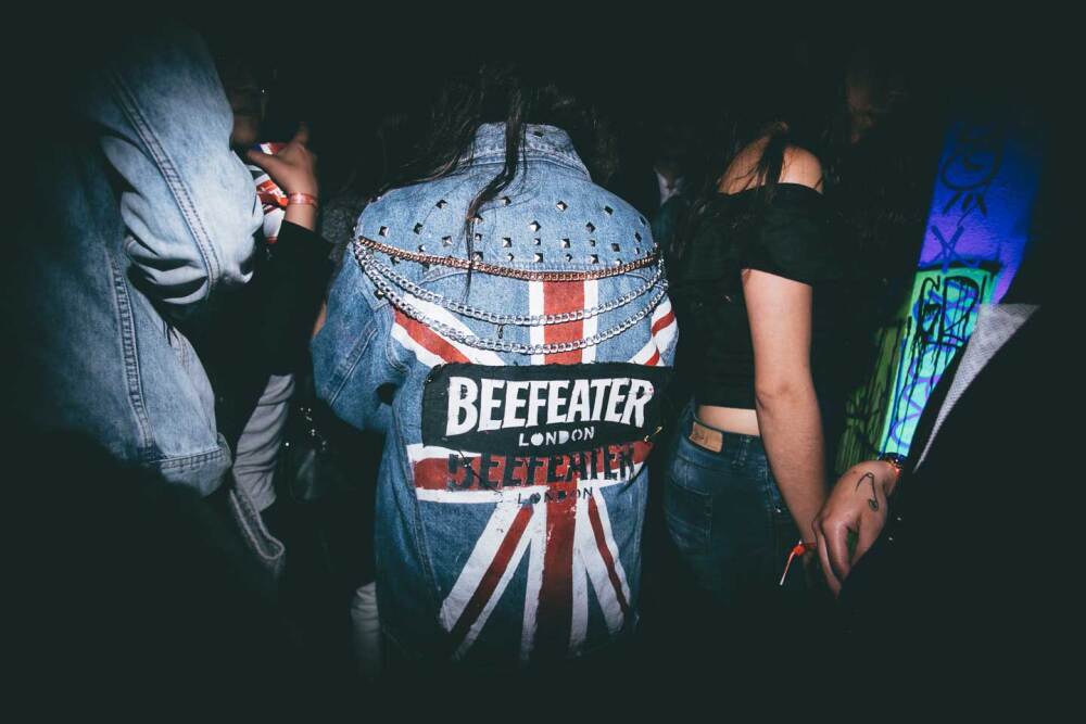 583302_beefeater_shock_1_104.jpg