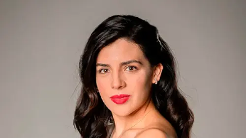 María José Camacho es Mariana Azcárate en Devuélveme la Vida. 
