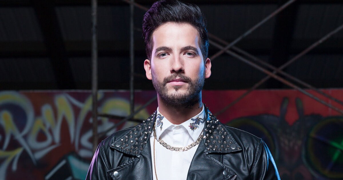 Conoce A Enrique Torres El Guapo Hermano Del Actor Carlos Torres His birthday, what he did before fame, his family life, fun trivia facts telenovela actor with major roles in the shows francisco el matemático and la reina del flow.