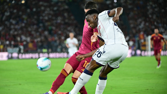 Jhon Lucumí, jugador colombiano al servicio de la Bologna Jhon Lucumí, jugador colombiano al servicio de la Bologna