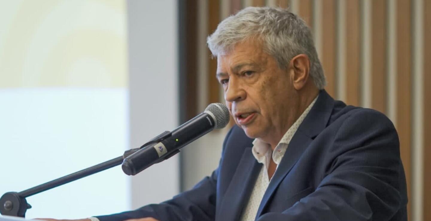Director de DNP: “No es posible acabar con dependencia de petróleo y carbón en corto plazo”