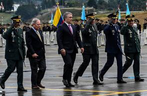 347855_Cupula militar // Foto: AFP