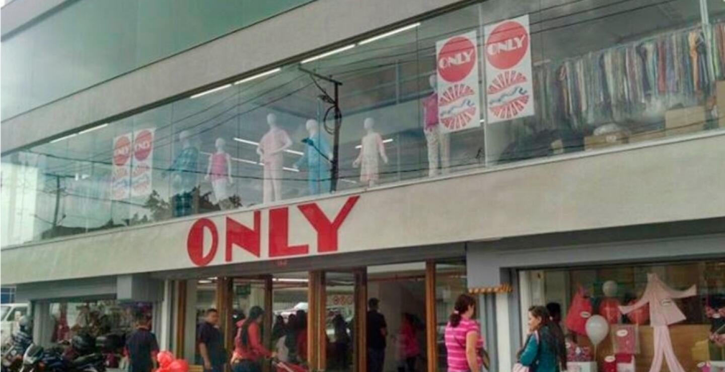 361331_Almacenes Only // Foto: Facebook almacenes only