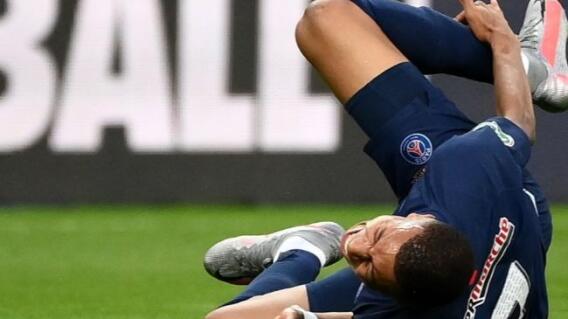 372187_Lesión Kylian Mbappe / AFP 372187_Lesión Kylian Mbappe / AFP