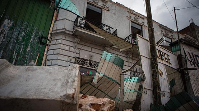 Aumenta a 61 la cifra de muertos que dejó terremoto en México 