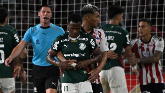 Junior y Palmeiras en su debut en la Copa Libertadores de América. 