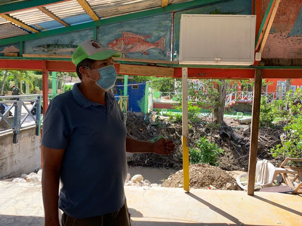 Eno Alfredo Huffington comerciante de providencia (2).jpeg