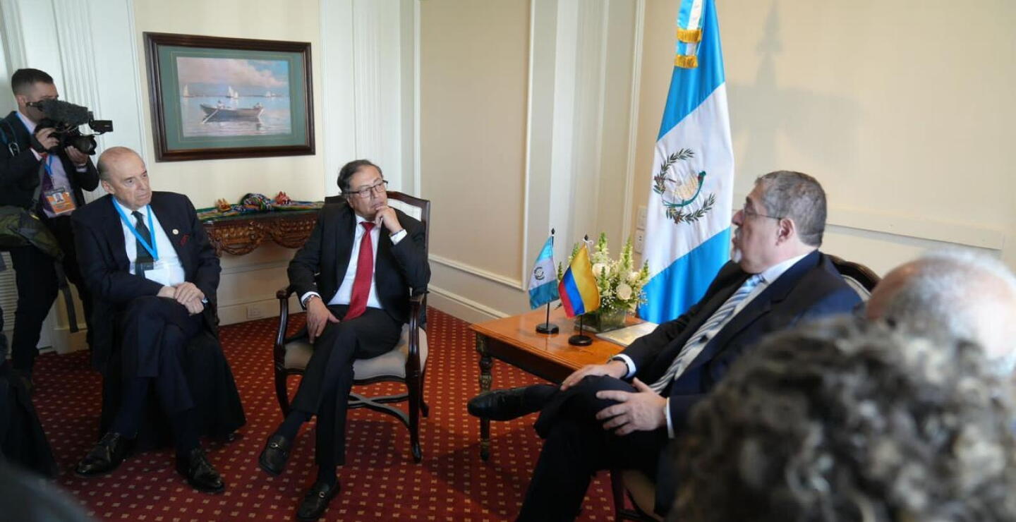 Gustavo Petro y Bernardo Arévalo 
