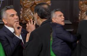 Pelea entre senadores de M