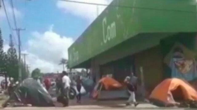 En Brasil quemaron y destruyeron cambuches en los que vivían venezolanos inmigrantes
