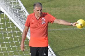 314546_carlos_queiroz_130619_afpe.jpg
