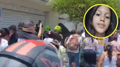 Vecinos de Sofía Delgado indignados por el hecho arremetieron contra las instalaciones de la veterinaria donde habrían retenido a la menor