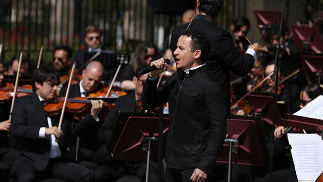 “El perdón no es olvido, es saber avanzar”, el mensaje de la canción de Fonseca al papa 