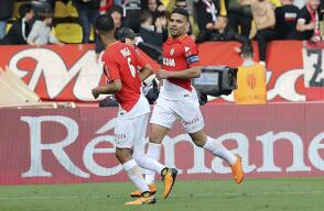 277569_falcaogarciamonaco070418afpe.jpg