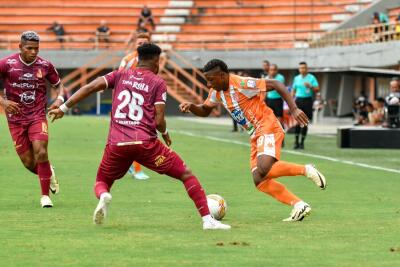 Acción de juego en el duelo entre Envigado vs. Tolima, por la Liga Betplay. Acción de juego en el duelo entre Envigado vs. Tolima, por la Liga Betplay.