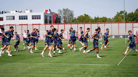 Bayern Múnich prepara su debut en la Bundesliga. 