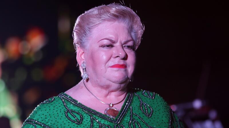 De qué murió Paquita la del Barrio: Tenía que cantar en silla de ruedas - CaracolTV