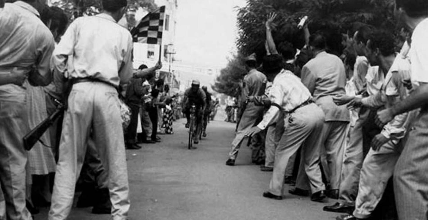 Fue el primero en ser designado por la prensa como "El Escarabajo de la montaña"’.