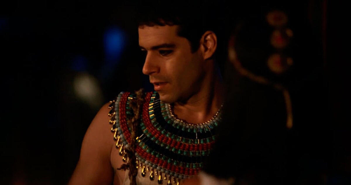 216043_moises-1.jpg