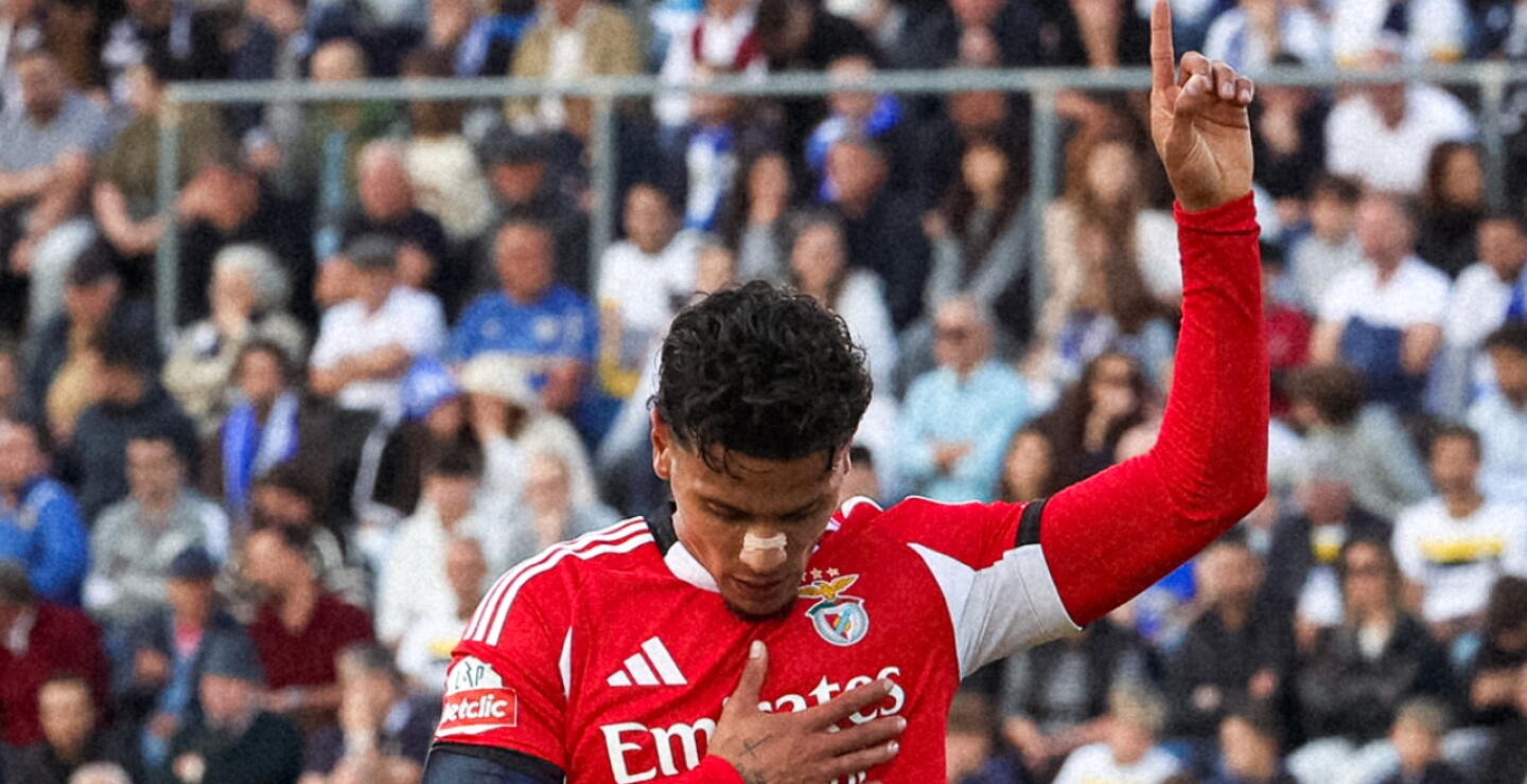 Richard Ríos marcó gol en empate del Benfica contra Famalicao.