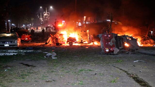 Camión bomba en Somalia deja al menos 25 muertos y 60 heridos