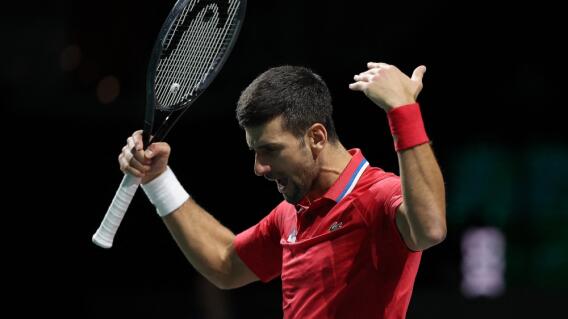 Novak Djokovic, jugador de Serbia, en medio de la serie contra Italia, en la Copa Davis Novak Djokovic, jugador de Serbia, en medio de la serie contra Italia, en la Copa Davis
