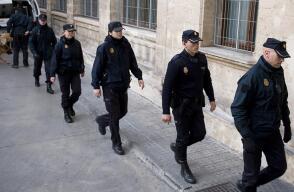 384067_policia1.jpg