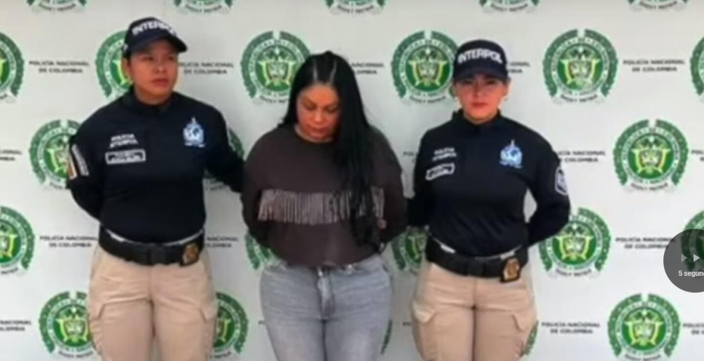 Hija influencer delató sin querer a su mamá, una peligrosa ladrona de joyas 