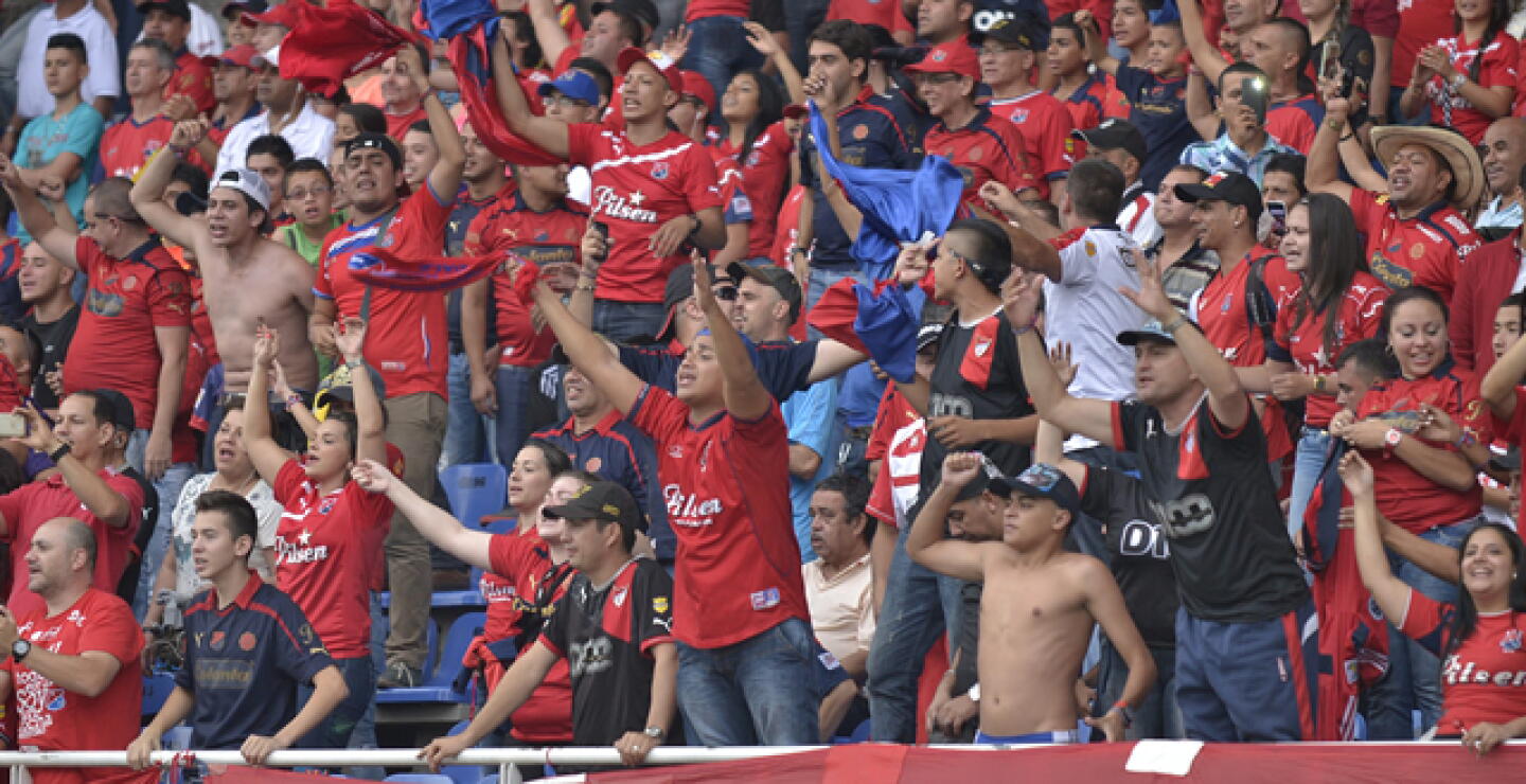 171214hinchada_dim.jpg