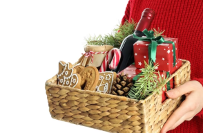 Para la Navidad, ofrecer el gesto clásico de las anchetas navideñas, se expresa como cariño y afecto hacia quienes las reciben.