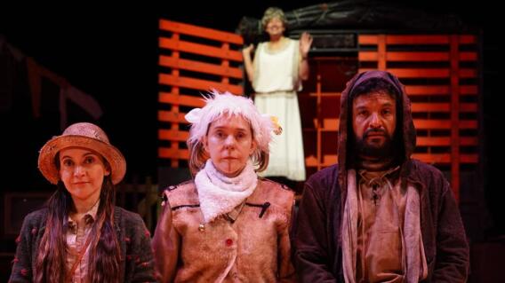 historia de una oveja del teatro petra en festival de cali 2.jpg historia de una oveja del teatro petra en festival de cali 2.jpg