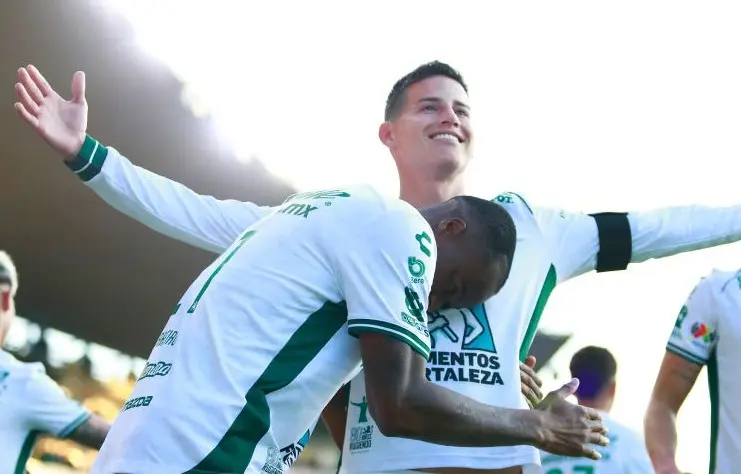 James Rodríguez y Stiven Barreiro James Rodríguez y Stiven Barreiro